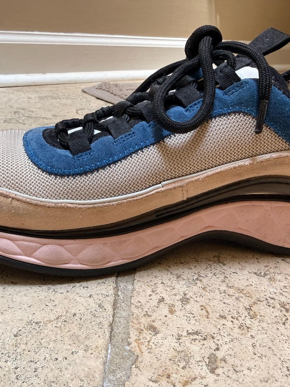 Chanel platform sneakers- blue, pink, beige. Size 39. 100% authentic. - Picture 8 of 12
